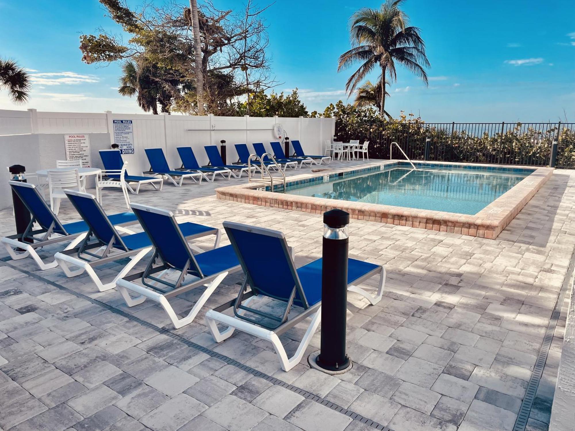 Beach Villas # 305 - Recently Refereshed! Condo Fort Myers Beach Buitenkant foto